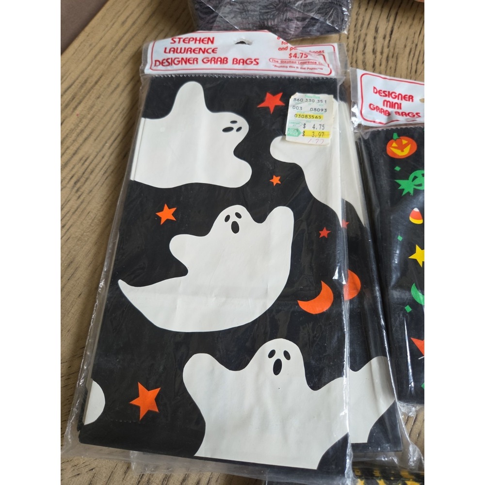 Vintage Halloween Decor Party Napkins Plates Grab Bags New NOS Ghosts C A Reed - Picture 8 of 16